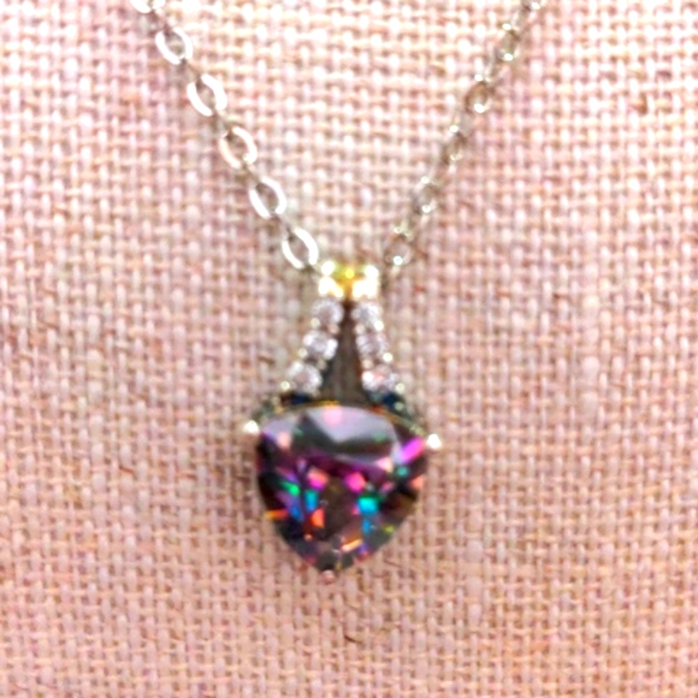 New QVC Mystic Quartz &  zircon Sterling Silver pendant. 18."+ chain Dainty, Box